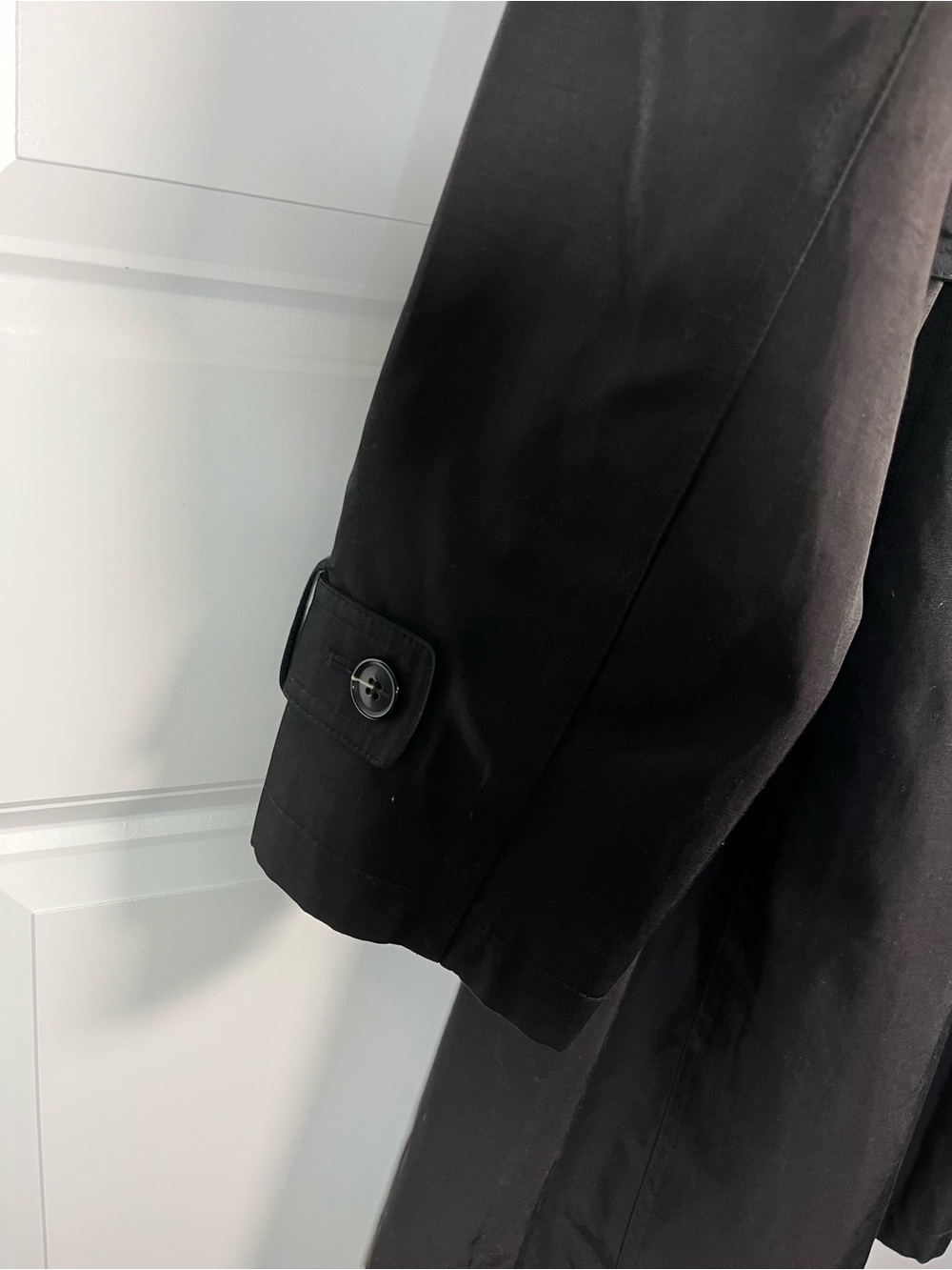 Gallery Trench Coat Size L Black Hooded Belted Removable Hood & Lining - Picture 7 of 13